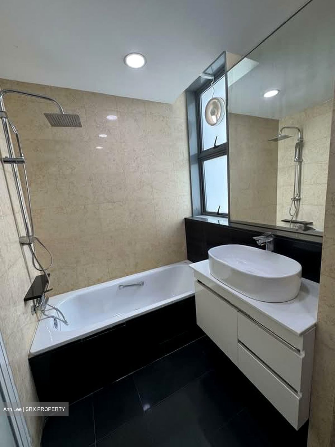 The Waterina (D14), Apartment #548547821